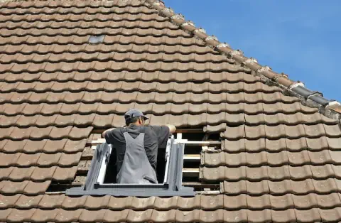 Pose de velux - Cazilhac